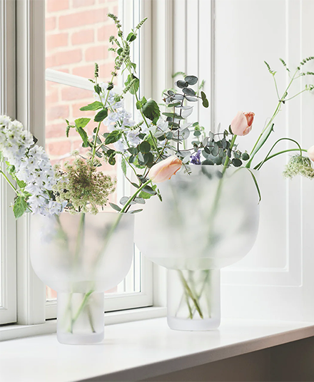 Frosted Nebl Vase