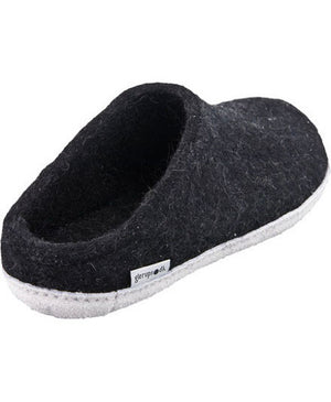 black slipper