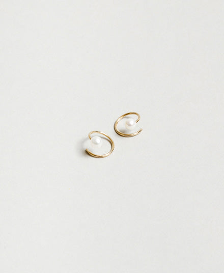 Swirl Pearl Earrings, Gold