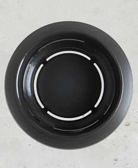 wide smooth brim